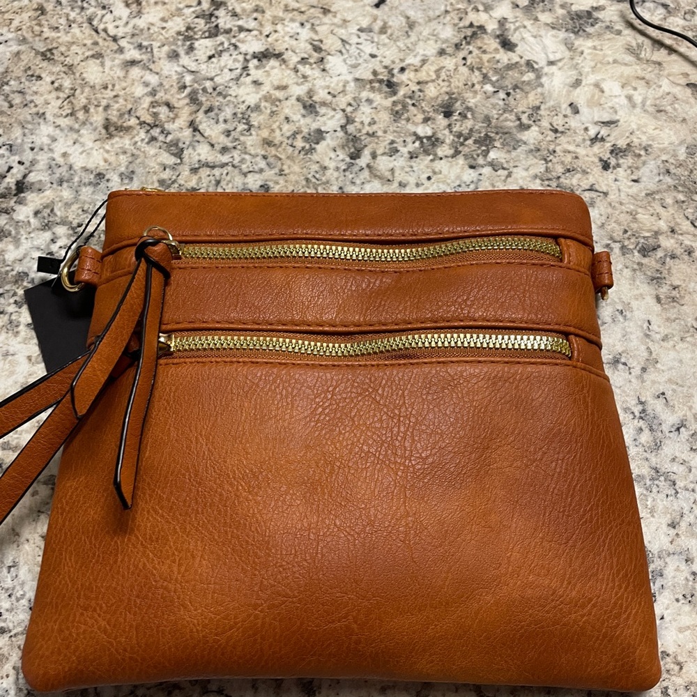 Stylish Tan Leather Crossbody Bag